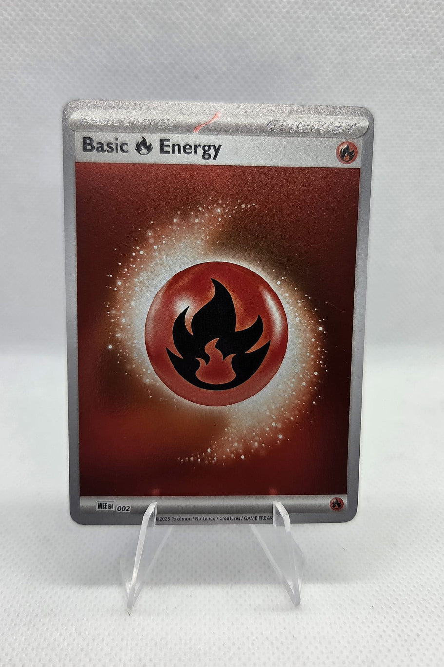 Basic fire energy - MEE - 002 - Reverse holo